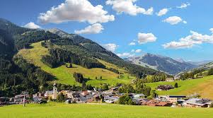Saalbach hinterglemm leogang fieberbrunn is among the 5 best rated ski resorts in austria. Saalbach Hinterglemm 35 Coburger Magazin