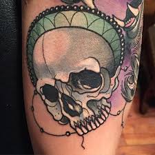 This is a celebratory tattoo that acclaims your womanhood and appreciation for being a female. 10 Outstanding Neo Traditional Skull Tattoos Tattoodo