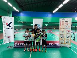 Endah parade shopping complex at the foot of the township is endah parade, a 7 storey shopping mall that houses a hypermarket (carrerfour sri petaling), a fitness gym(myfitness), yogaclub, futsal courts, karaoke center new badminton courts have just being launched by our national players. Congratulations To All The Winners Zelka Sports Centre Facebook