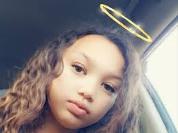 Janelle Catlin Live Stream