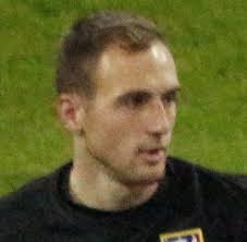 Jan oblak earns £271,000 per week, £14,092,000 per year playing for a. Playing Keep Away Manchester News