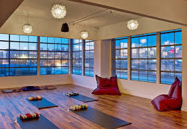 A Tour Of Heroku S Gorgeous San Francisco Headquarters Officelovin Fun Office Design Yoga Studio Design Office Interior Design