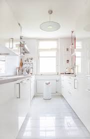 Putzen Nach Dem Minimalprinzip Feinstaub In Unserer Wohnung Und Ein Grossartiger Gewinn Kleines Haus Kuchen Kuchendesign Modern Wohnung Kuche