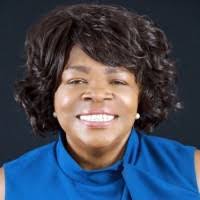 Carrie Young's Instagram, Twitter & Facebook