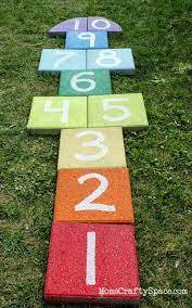 Easy Backyard Ideas That Won T Break The Bank Easy Backyard Outdoor Kids Diy Backyard