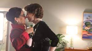 Flores raras, rare flowers) is a 2013 brazilian biographical drama film, written by julie sayres and matthew chapman, directed by bruno barreto. Miranda Otto Gobsmacked By Reaching For The Moon Role