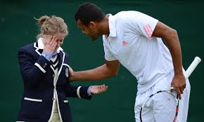 Последние твиты от tennis judge (@judge_tennis). Wimbledon Line Judge Is Hit In The Face By 118mph Serve During Match Between Tsonga And Fish Daily Mail Online