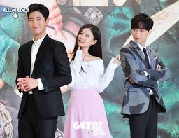 Adorable Park Bo Gum And Kim Yoo Jung Shine In Long Preview For Moonlight Drawn By Clouds A Koala S Kim Yoo Jung Moonlight Drawn By Clouds Korean Drama Stars