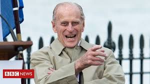 El duque de edimburgo murió en el castillo de windsor el viernes por la mañana, luego de una reciente estadía en el hospital. Marido De Rainha Elizabeth Se Aposenta Da Vida Publica Veja Gafes Dele Em Decadas De Realeza Bbc News Brasil