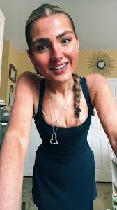 Rachel Hawk's Instagram, Twitter & Facebook