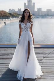 Check spelling or type a new query. Schlichte Sommer Brautkleider Wunderschone Hochzeitskleider Online Kaufen Lace Top Wedding Dress Lace Top Wedding Cheap Wedding Dress Boho