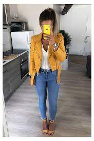 23 Chic Outfit Ideas For Women In Their 30 S Cute Outfits For Women In Their 30 S Jeans Chic Cuteo In 2021 Clothes For Women In 30 S Chic Outfits Outfits 30s