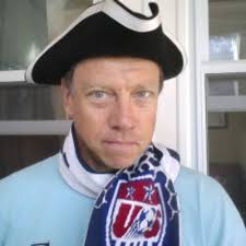 Christopher Hartmann (@MeCHartmann)