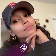 Shannon Sharpe: "I'm the guy they want to settle down with, so they need a  year. Why they do me like that? I don't look like a guy that wants to have