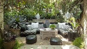 Free Zoom Backgrounds By Martyn Lawrence Bullard Outdoor Furniture Sets Outdoor Patio Space Pallet Furniture Outdoor