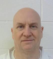 🚨 PRISON ESCAPE: Former police chief serving murder sentence escapes from  prison. More:  kwtx.com/2025/05/26/former-police-chief-serving-murder-sentence-escapes-prison/