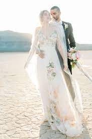 Primavera Gown Embroidered Wedding Dress Claire Pettibone Wedding Dress Wedding Dress Couture