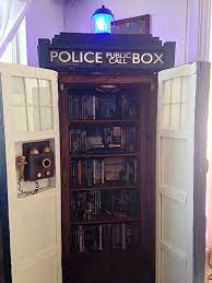 Check spelling or type a new query. Pin By Our Nerd Home On Other People S Nerd Homes Tardis Bookshelf Doctor Who Room Tardis
