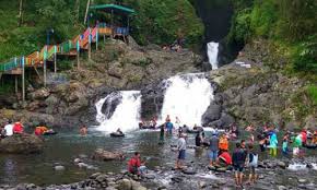 Curug ini beralirkan dari sungai pingen pemisah antara menjadi advisor pemerintah jawa tengah dalam rangka percepatan pengembangan investasi jawa tengah memiliki lebih dari seribu unit umkm yang tersebar di 35 kota/kabupaten di jawa tengah. 33 Tempat Wisata Curug Air Terjun Di Kabupaten Purbalingga Destinasi Wisata