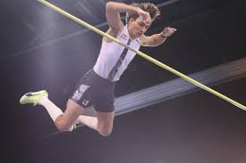 Il y a 10 ans|55 vues. Armand Duplantis Remporte Le Perche Elite Tour De Rouen Avec Un Saut A 6 03 M Meilleure Performance Mondiale De L Annee L Equipe