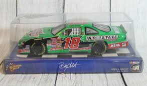 Kyle busch signed autographed diecast car nascar 1:24 carquest #5 jsa ll62702. Winners Circle Nascar 1 24 Scale Diecast Model Car Bobby Labonte 18 Actionperformancecompaniesinc Nascar Winner Nascar Diecast Diecast Model Cars