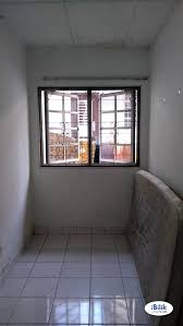 Sungai buloh, or sungei buloh, is a town, a mukim (commune) and a parliamentary constituency in the northern part of petaling region, selangor, malaysia.the name itself means bamboo river in the malay language.it is located 16 km nw of downtown kuala lumpur and 8 km north of the subang airport, along the kuala selangor highway. Find Room For Rent Homestay For Rent Middle Room At Bukit Rahman Putra Sungai Buloh