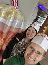 Aaron Hoefen's Instagram, Twitter & Facebook