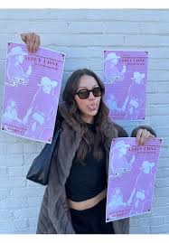 on this edition of abbey and corrina make asmr we bring you the sounds of  staples and tape and us being us #abbeycone #corrina #nashville #live  #concert