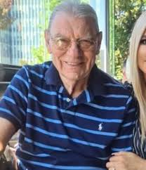 Cine a fost nora cu voce de aur a lui Emeric Ienei. Impresionează lumea la  diferite petreceri ❗🖤🕊️👇