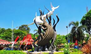 Negeri perak merupakan sebuah negeri yang terbesar di pantai barat semenanjung malaysia dan tidak hairanlah begitu banyak destinasi yang menarik di kawasan pantai, pulau, tarikan hutan lipur, taman tema, tempat bersejarah & sebagainya. 55 Tempat Wisata Di Surabaya Terbaru Terhits Dikunjungi Java Travel