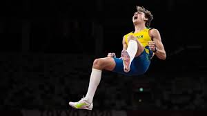 Mondo duplantis set a new pole vault world record of 6.17m in torun, poland on saturday (8 february). 9zkvsiexqwsdom