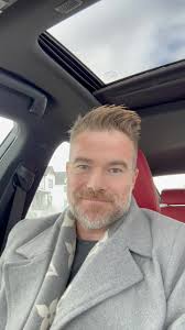 🏠🪧𝐎𝐧 𝐯𝐨𝐮𝐬 𝐚𝐦𝐞̀𝐧𝐞 𝐬𝐮𝐫 𝐥𝐞 𝐜𝐡𝐚𝐧𝐭𝐢𝐞𝐫 𝐝𝐮 𝟏𝟔𝟗𝟑  𝐫𝐮𝐞 𝐝𝐞𝐬 𝐄́𝐭𝐫𝐢𝐞𝐫𝐬 𝐚̀ 𝐒𝐡𝐞𝐫𝐛𝐫𝐨𝐨𝐤𝐞!👷‍♂️🚧, Située dans  le 𝐐𝐮𝐚𝐫𝐭𝐢𝐞𝐫 𝐄́𝐪𝐮𝐞𝐬𝐭𝐫𝐞, cette 𝐜𝐨𝐧𝐬𝐭𝐫𝐮𝐜𝐭𝐢𝐨𝐧  𝐧𝐞𝐮𝐯𝐞 conviendra sans aucun doute aux besoins de votre petite ...