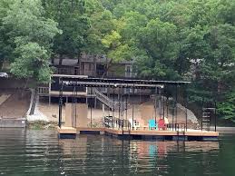 Family Friendly Lake Home Private Boat Dock Paddle Boat Lake Ozark Lake Ozark Lake Ozark Lakefront Homes Lake House