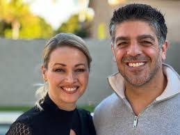 Lori Calderone's Instagram, Twitter & Facebook