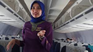 Pramugari Cantik Sriwijaya Air Yang Lagi Viral Sriwijaya Air Takeoff D Pramugari Youtube Kecantikan