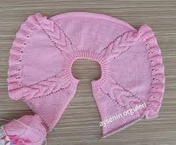 Hayirli Gunler Hayirli Cumalar Sayfamin Gozdesi Bolero Yelek Ile Karsiniz Dayim Azize Hanimin Si Diy Crafts Dress Baby Knitting Patterns Baby Sweaters