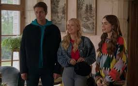 For example antoine and gabriel spoke in english although emily was not around. 17 Emily In Paris Behind The Scenes Facts Worth Knowing
