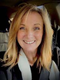 Kathi Sullivan's Instagram, Twitter & Facebook