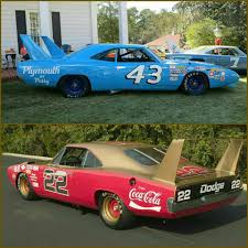 The last car that the drivers who founded this sport drove. 43 Richard Petty S Plymouth Superbird Or 22 Bobby Allison S Dodge Daytona Muscle Cars Dodge Muscle Cars Classic Cars Muscle