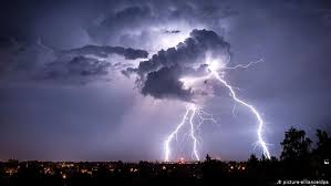 Alle meldungen zum wetter sowie aktuelle. Unwetter Fegen Uber Deutschland Aktuell Deutschland Dw 05 08 2013