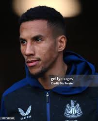 3,450 Isaac Hayden Photos & High Res Pictures