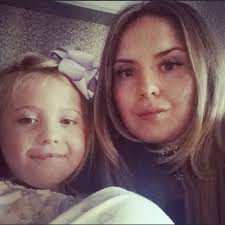 Cara Dunn (@Cara_Dunnx)