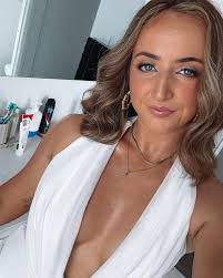 GEORGIA MACKENZIE🦋