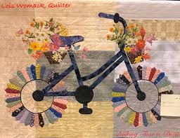 This is the neatest quilt by Lois...