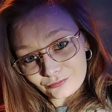 Paige Spangler's Instagram, Twitter & Facebook