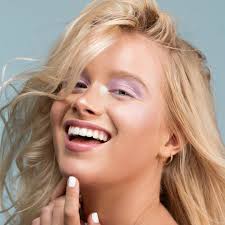 Photo: Alida Bonifaz Photography Model: @carliecopee Makeup: Alluring  Complexions Hair: J. Tailor Salon Retouch: @olena.grebenetska  #btcbigshot19_editorialcollection