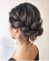 1001 Ideas The Trendiest Wedding Hairstyles For The 2019 Wedding Season New Site 1001 Id In 2020 Short Hair Updo Easy Updo Hairstyles Medium Hair Styles