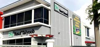 The company's giant storage and distribution facility is located at bukit minyak in seberang prai. Outlets Yusuf Taiyoob