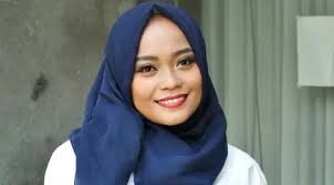 Namaku geri, usiaku saat ini 16 tahun, baru saja naik kelas 2 smu. Bukan Harta Yang Membuatku Bahagia Tapi Kesederhanaan Cinta Ayah Parenting Fimela Com