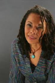 Secret Daughter: A Mixed-Race Daughter and the Mother Who Gave Her Away  eBook : Cross, June: Amazon.ca: Kindle Store